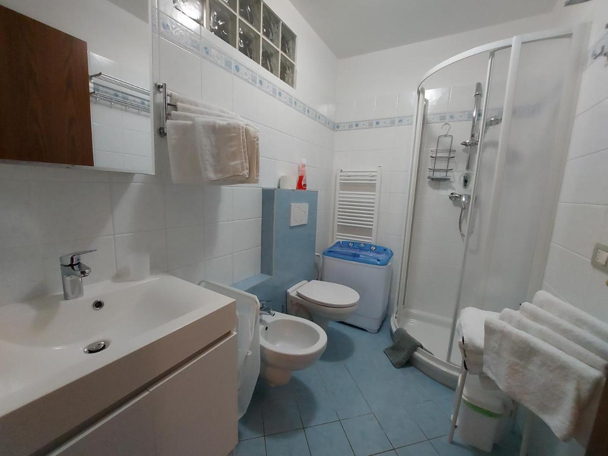 La Casa delle Camelie Villa Stresa Esterno foto